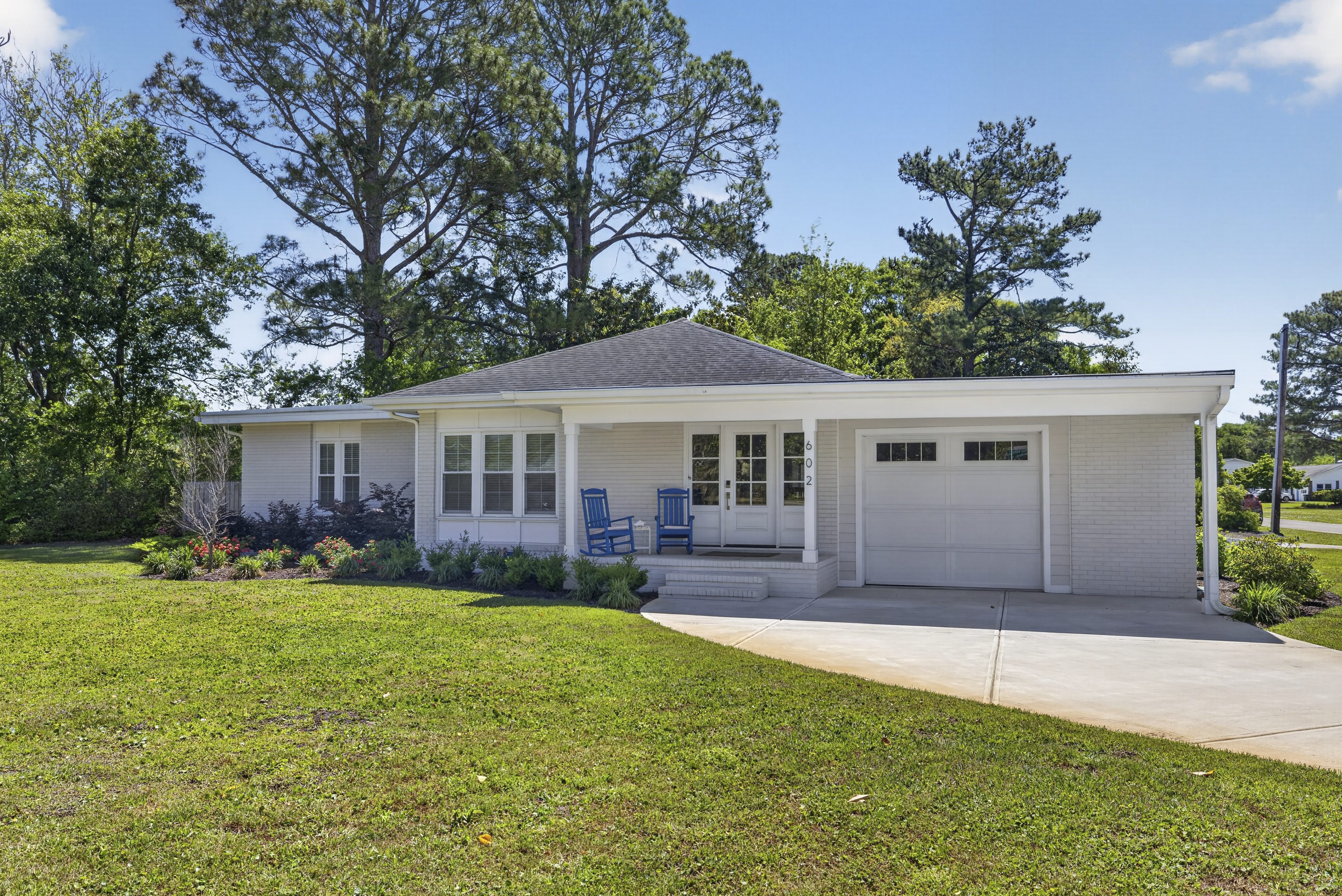 Exterior front view of 602 Pine Valley Drive