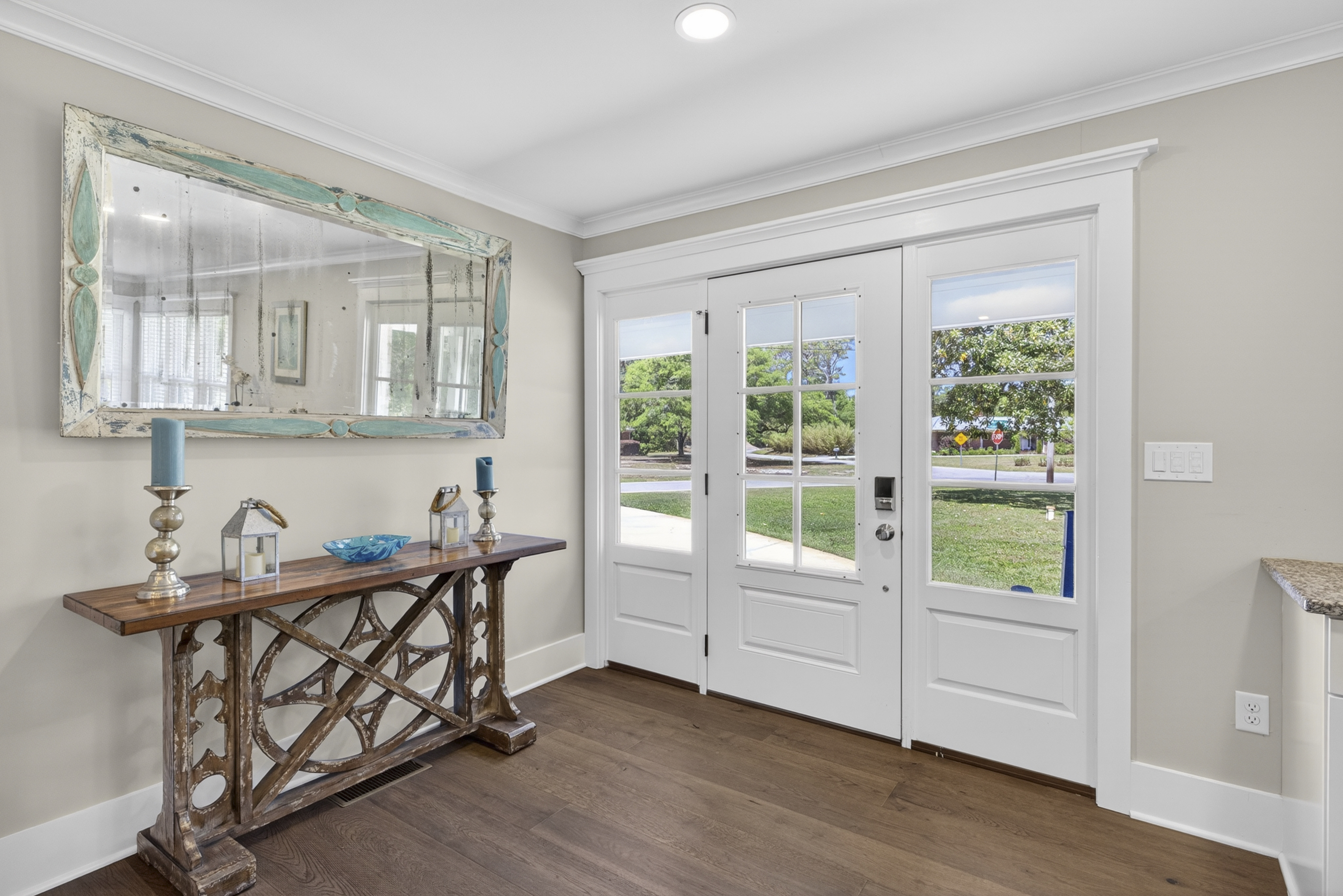 Entryway with hardwood floors